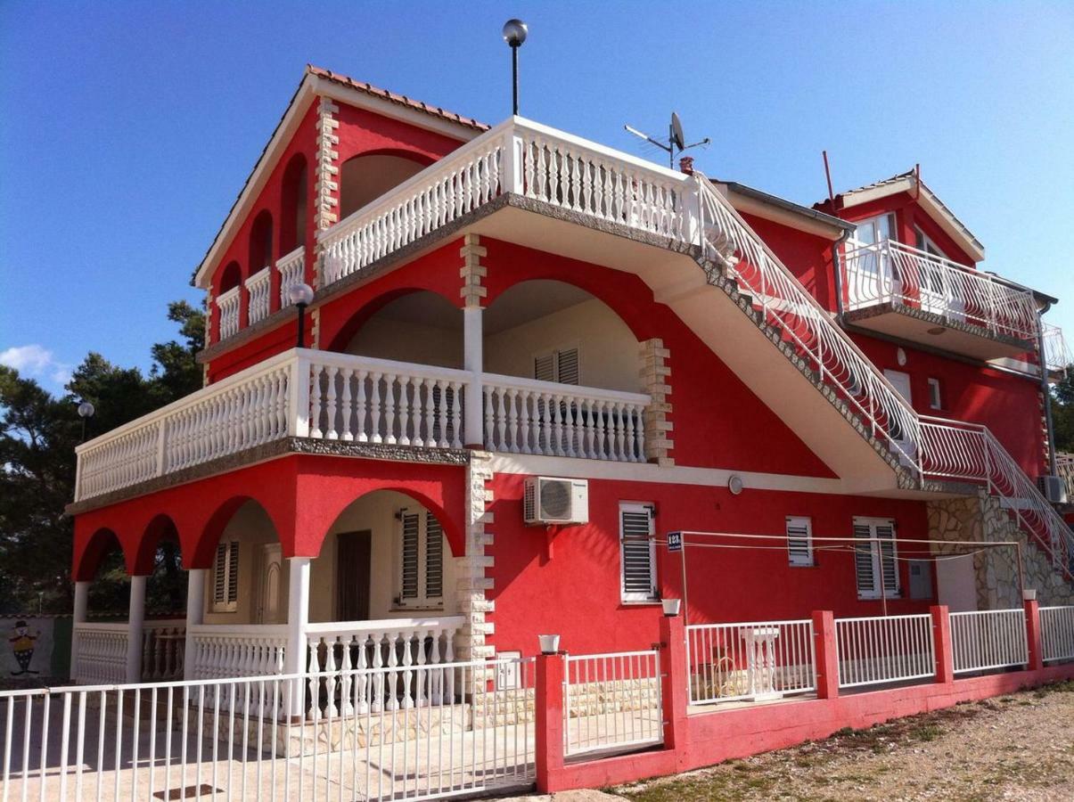 Lipovac Resort Ficus Билице Екстериор снимка